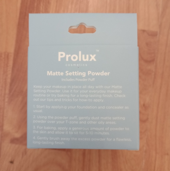 New Prolux Matte Setting Powder - Picture 2 of 2